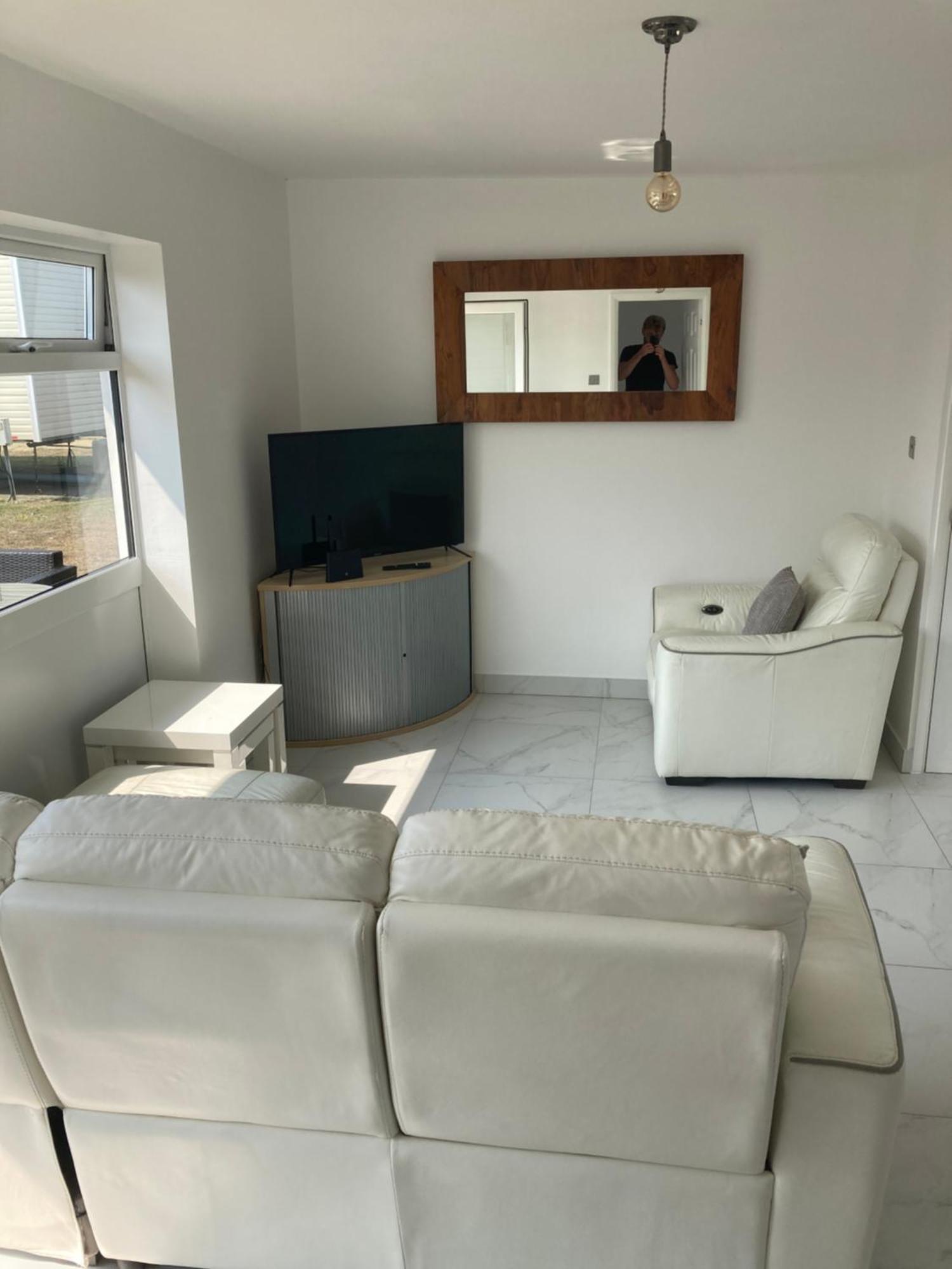 2 Bed Chalet Romney Sands Greatstone Exterior foto